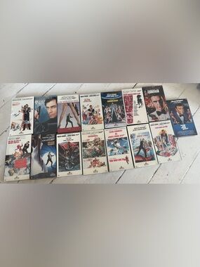 James Bond 007 Factory Sealed VHS Lot of 14 MGM/UA Collector Editions